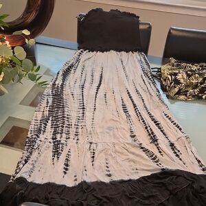 Strapless Black & White Tie-Dye Maxi Dress